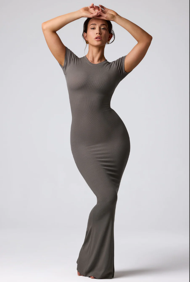 Loka™ Ribbed dress