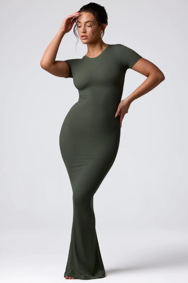 Loka™ Ribbed dress