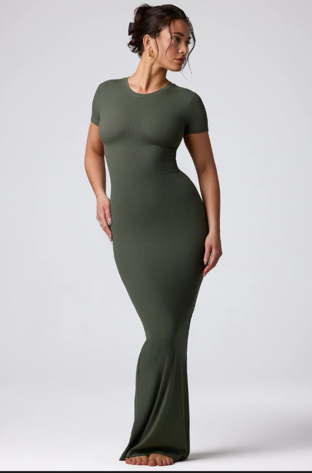 Loka™ Ribbed dress